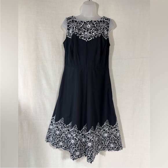 🪇 Talbots Embroidered Lace Latin Mexican Inspired Fit & Flare Dress Size 16 - Picture 4 of 10